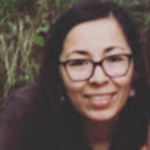 Meet your Posher, Roxana - Picture 1 of 1